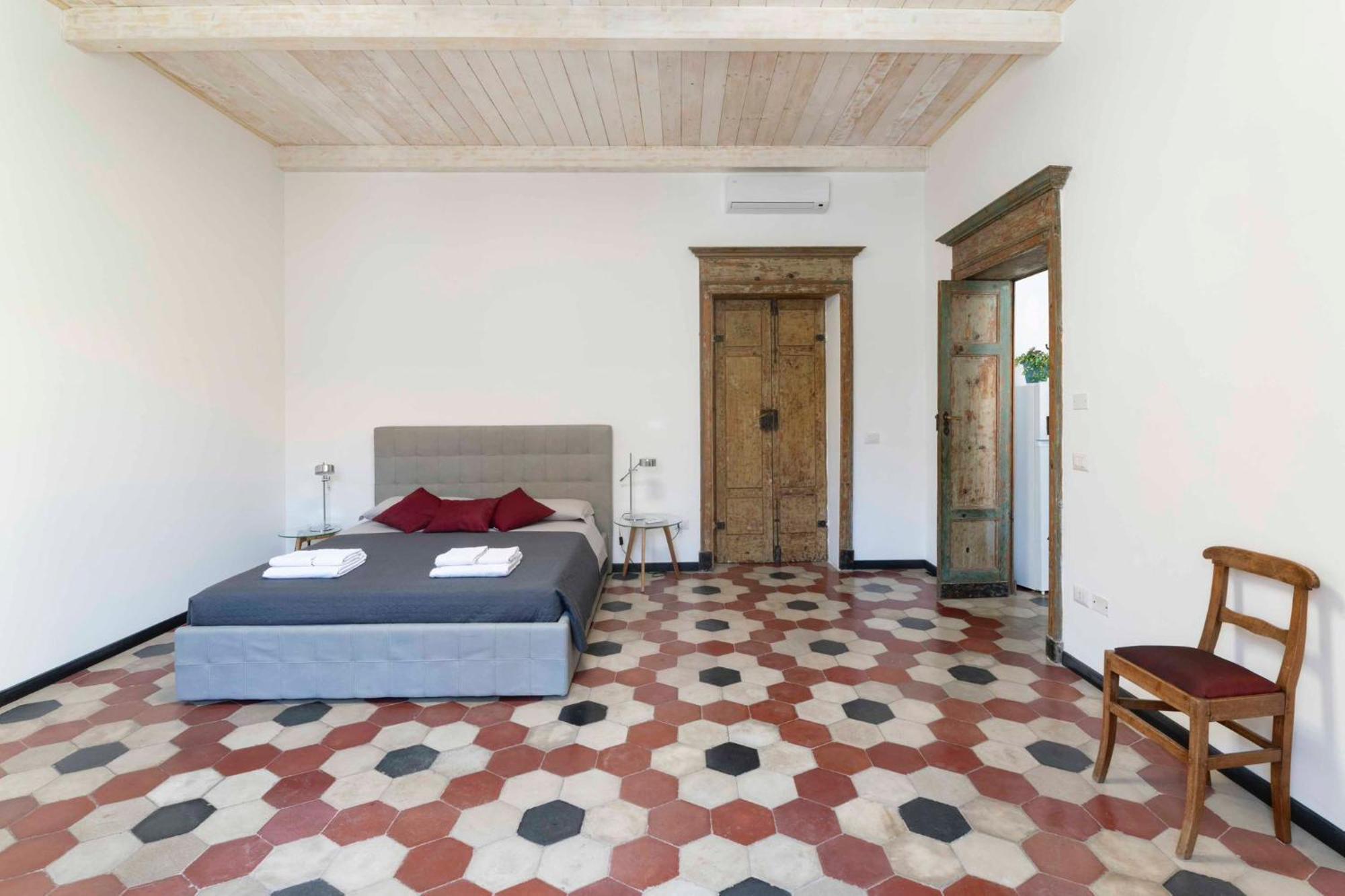 Vintage Cavour Apartment Sassari Zewnętrze zdjęcie